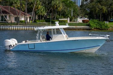 35' Cobia 2022 Yacht For Sale
